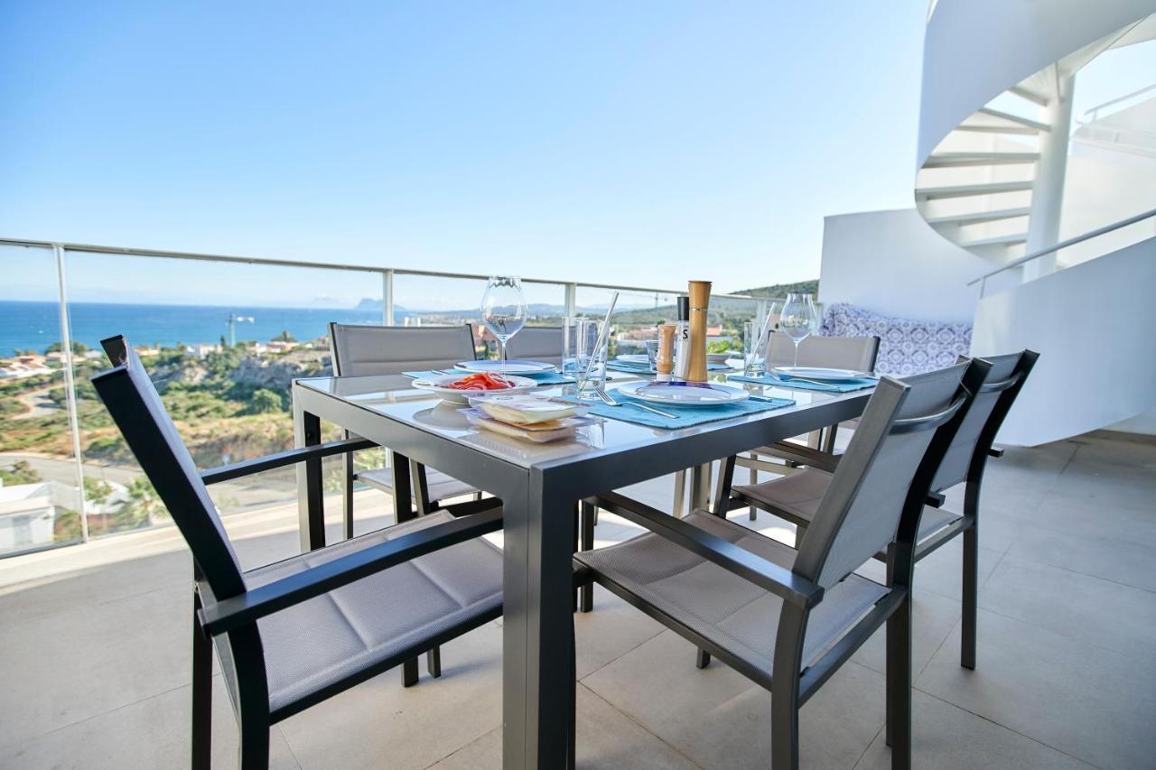 Penthouse With Stunning View And Rooftop Terrace Manilva Exterior foto
